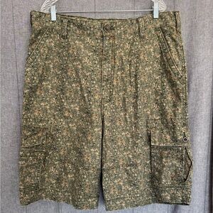 Official Men's Levi's Cargo Shorts Camouflage Green Sz 38 Gorpcore Streetwear